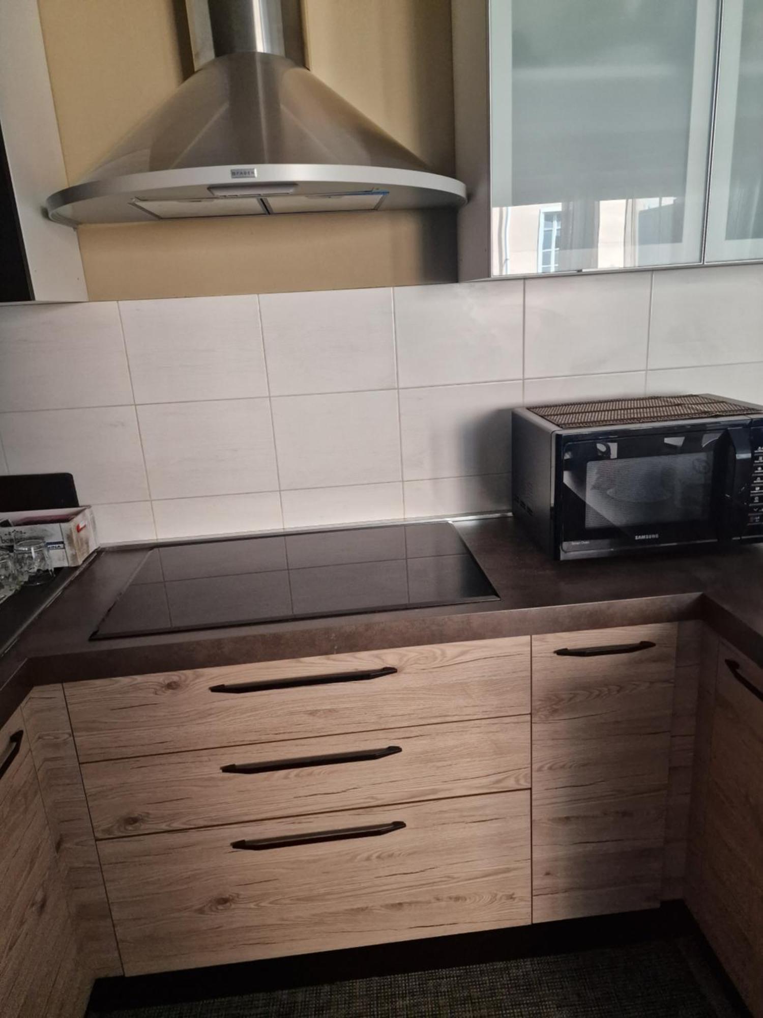 Varese Prime - Large Independent Apartment, Air Conditioning, 2 Bathrooms, 2 Free Covered Parking Spaces, No Restricted Traffic Zone, Train Station 100M, Theatre 150M, Historic City Centre Exterior foto